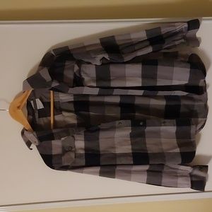 Men's regular fit black and grey gingham flannel